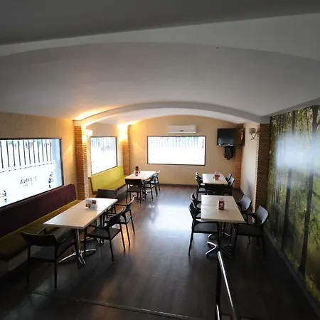Hotell Montearoma 2*