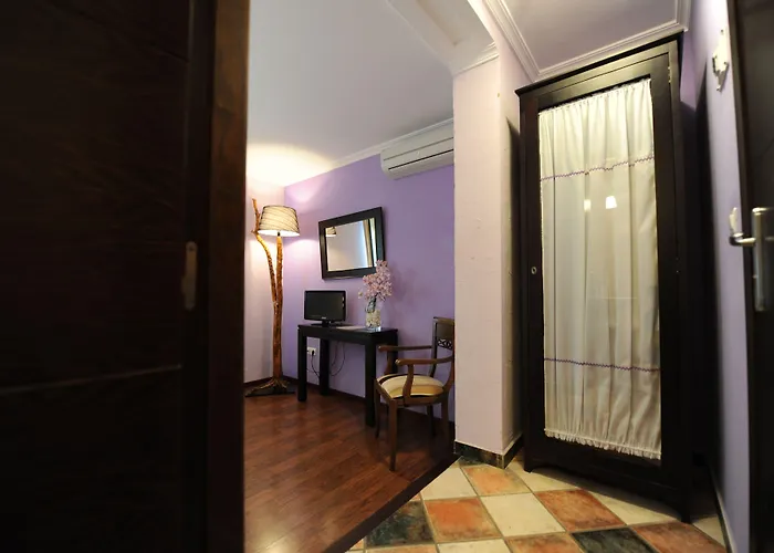 Montearoma Hotell 2*