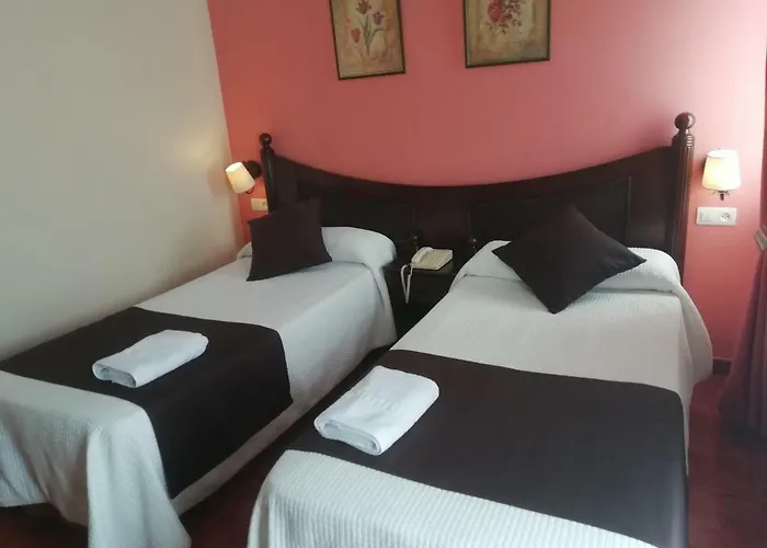 Hotell Montearoma Valverde del Camino